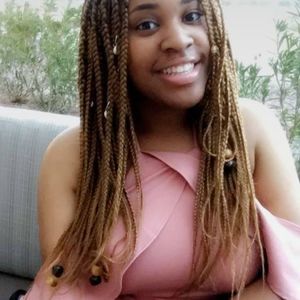 Meet your Posher, Alisha